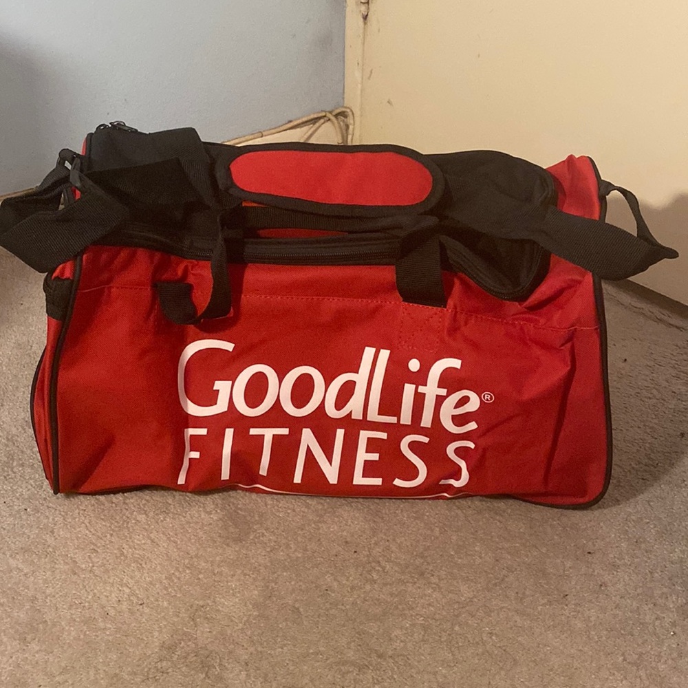 BRAND NEW GOODLIFE FITNESS GYM BAG